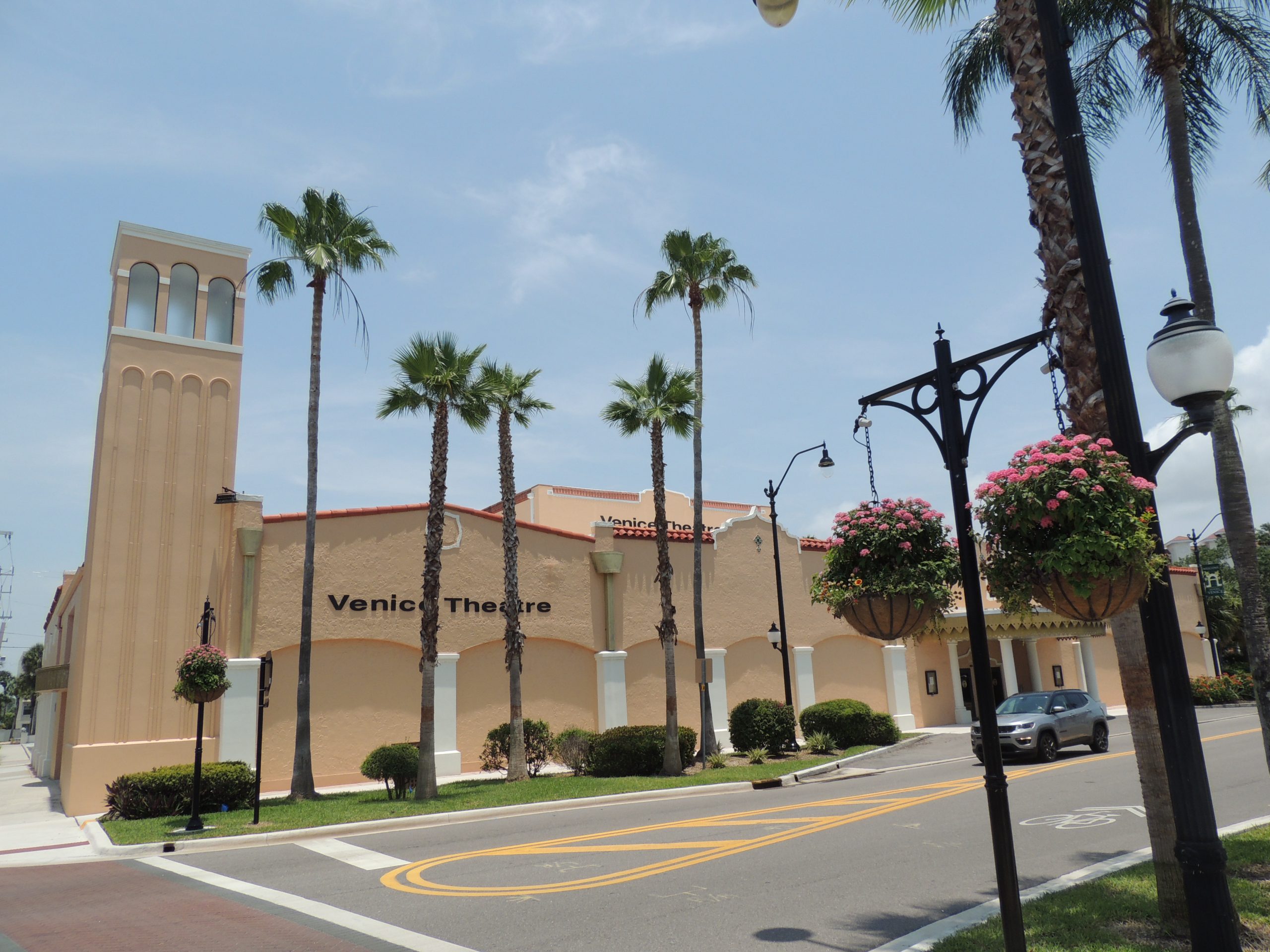 The serene ambiance of the William H. Jervey Venice Public Library, a cornerstone of community learning and cultural events.