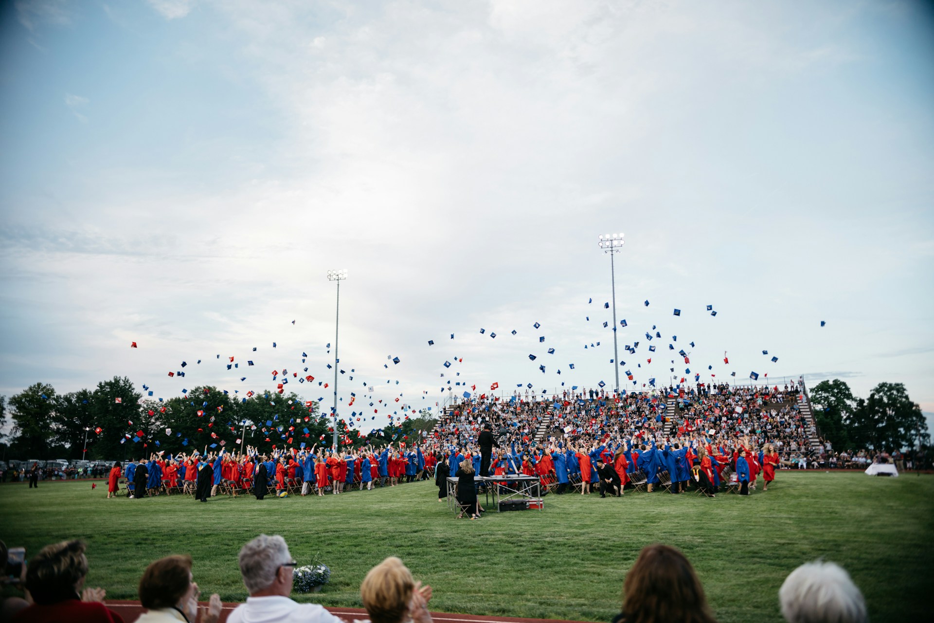 Plan a Stylish and Fun Graduation Celebration in Venice Florida with Tips on Décor Catering and Music Choices