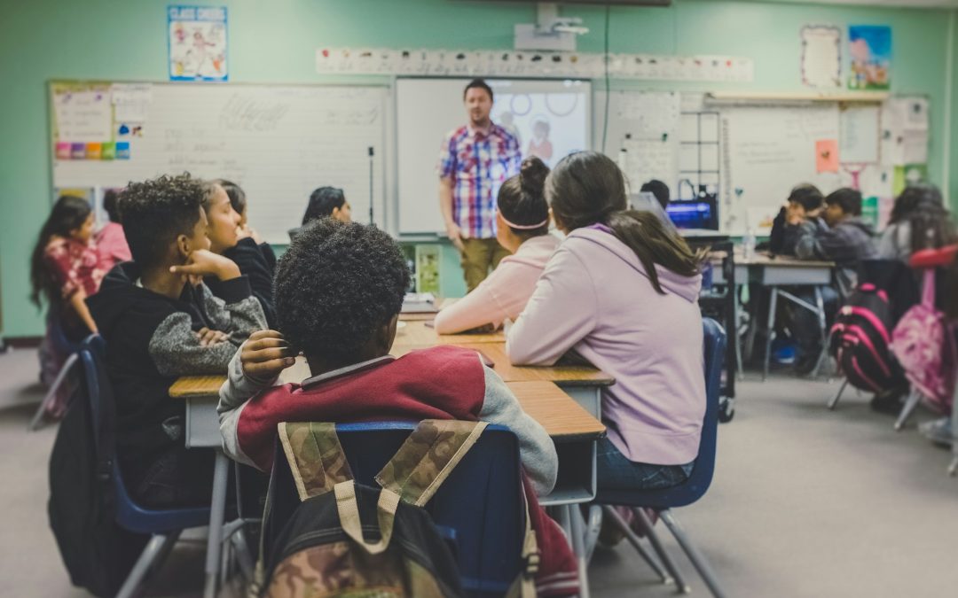 Teacher Appreciation Week Venice, FL: How to Show Thanks & Enjoy Community Living